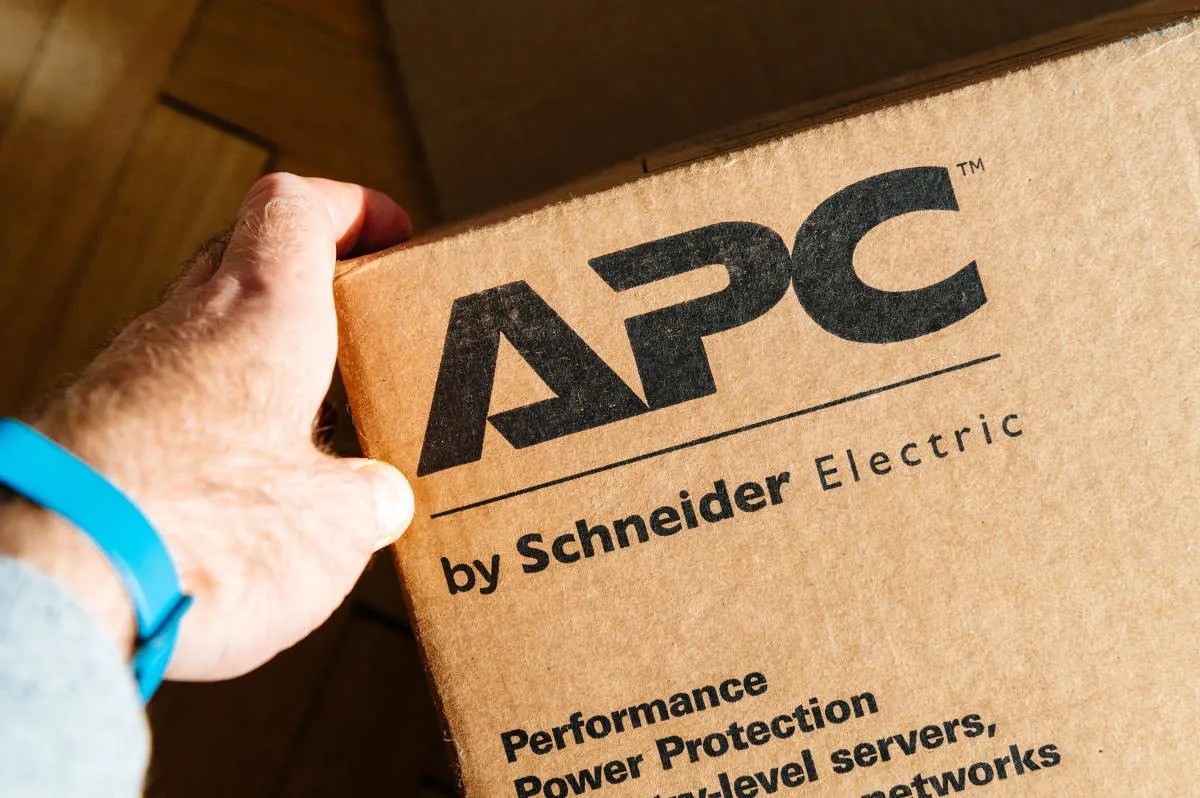 TLStorm – Kritikus sérülékenységek az APC Smart-UPS eszközökben